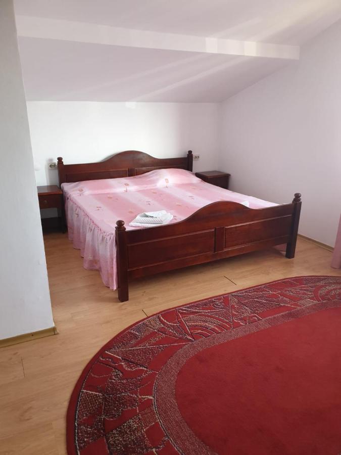 Motel Balcost Piatra Neamt Exterior photo